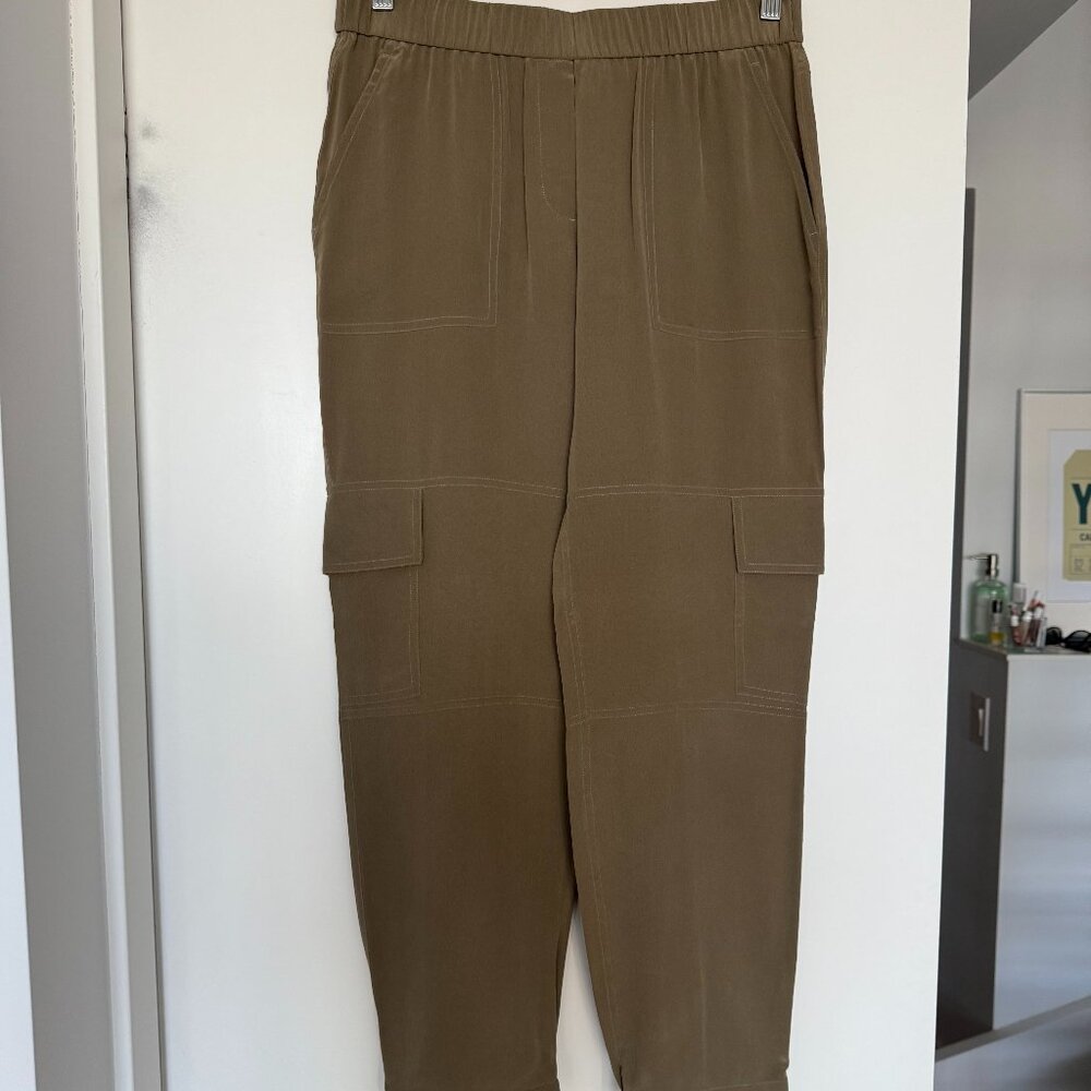 Theory 100% Silk Olive Green Pants – Size M – Luxe & Effortless